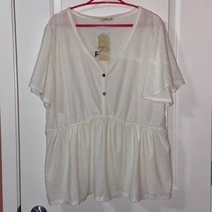 2 /$15 White flowy shirt